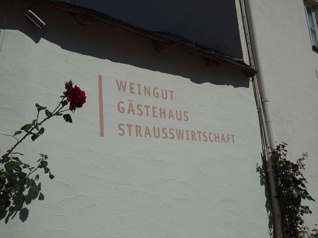 Weinhaus Kurtrierer Hof Ξενοδοχείο Leiwen Εξωτερικό φωτογραφία